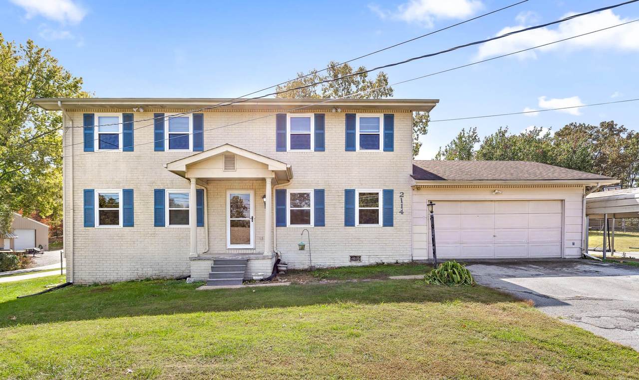 2114 Dallas Lake Rd - Photo 1