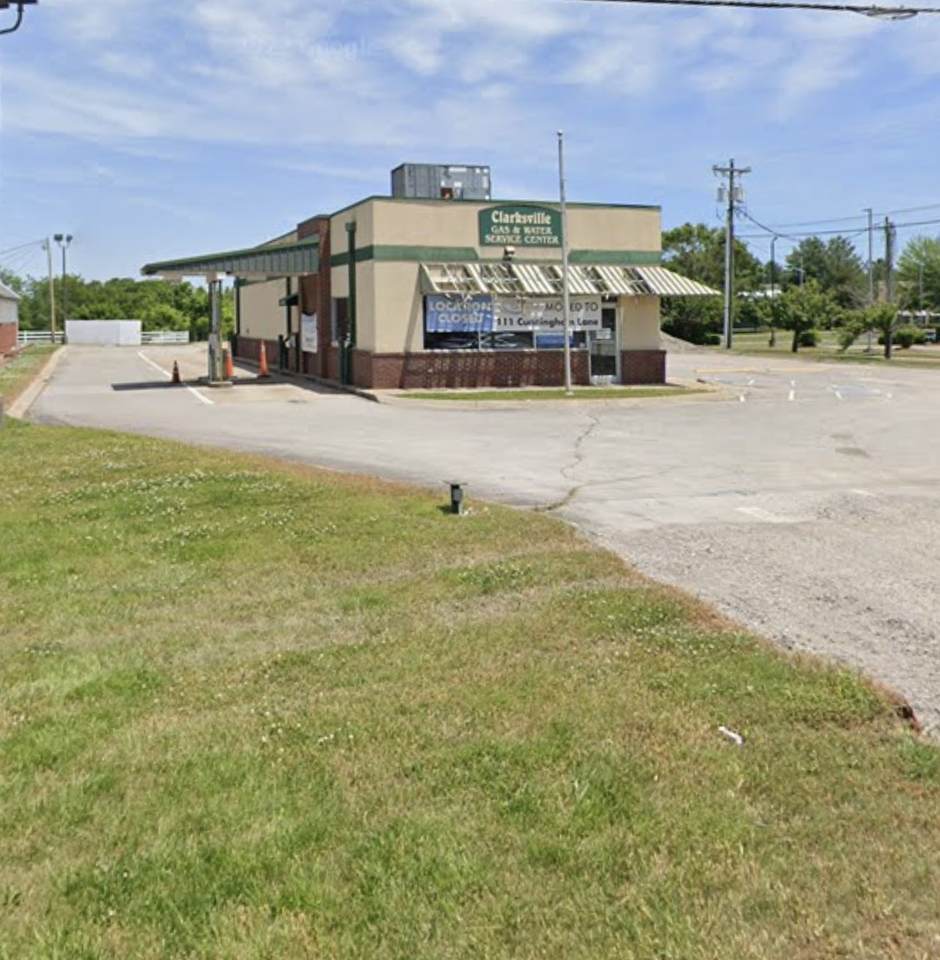 2015 Fort Campbell Blvd - Photo 1