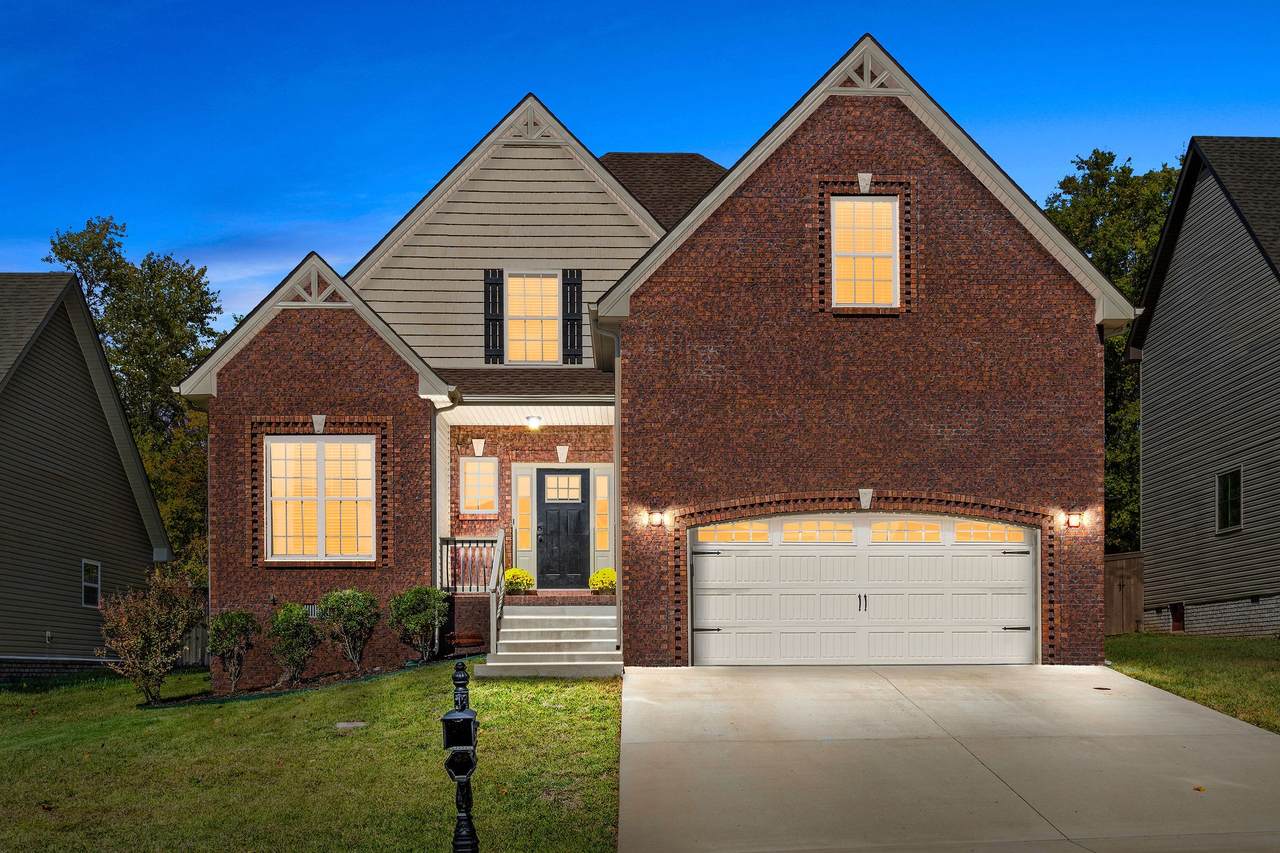 1525 Ellie Piper Cir - Photo 1