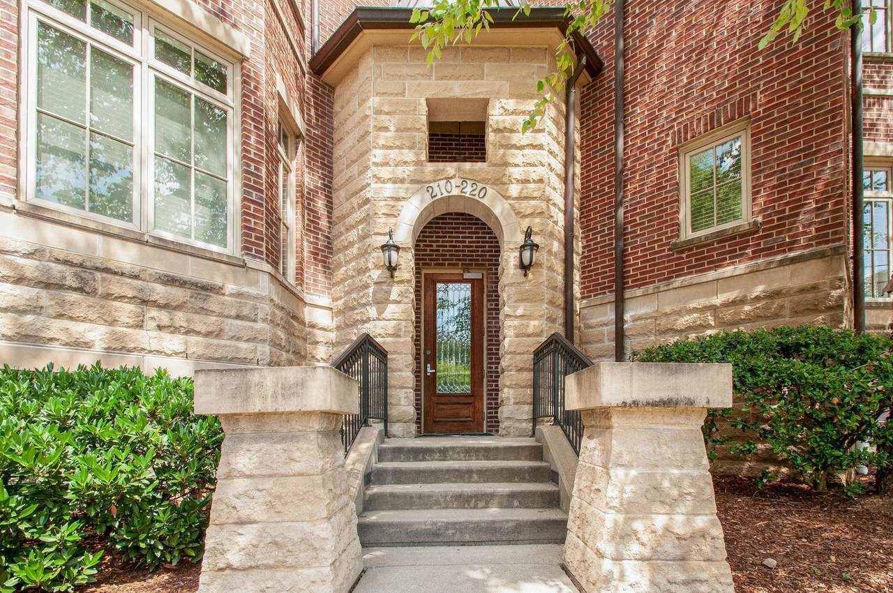 214 31st Ave - Photo 1