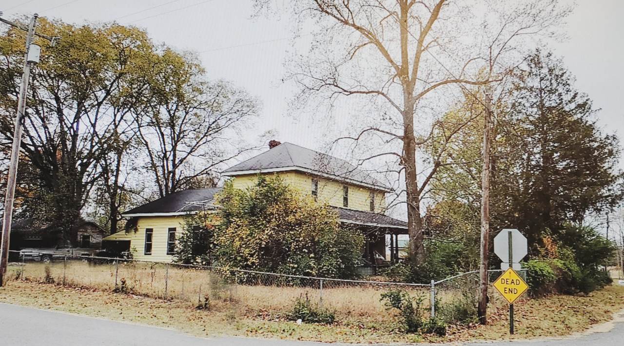 314 Highland St - Photo 1