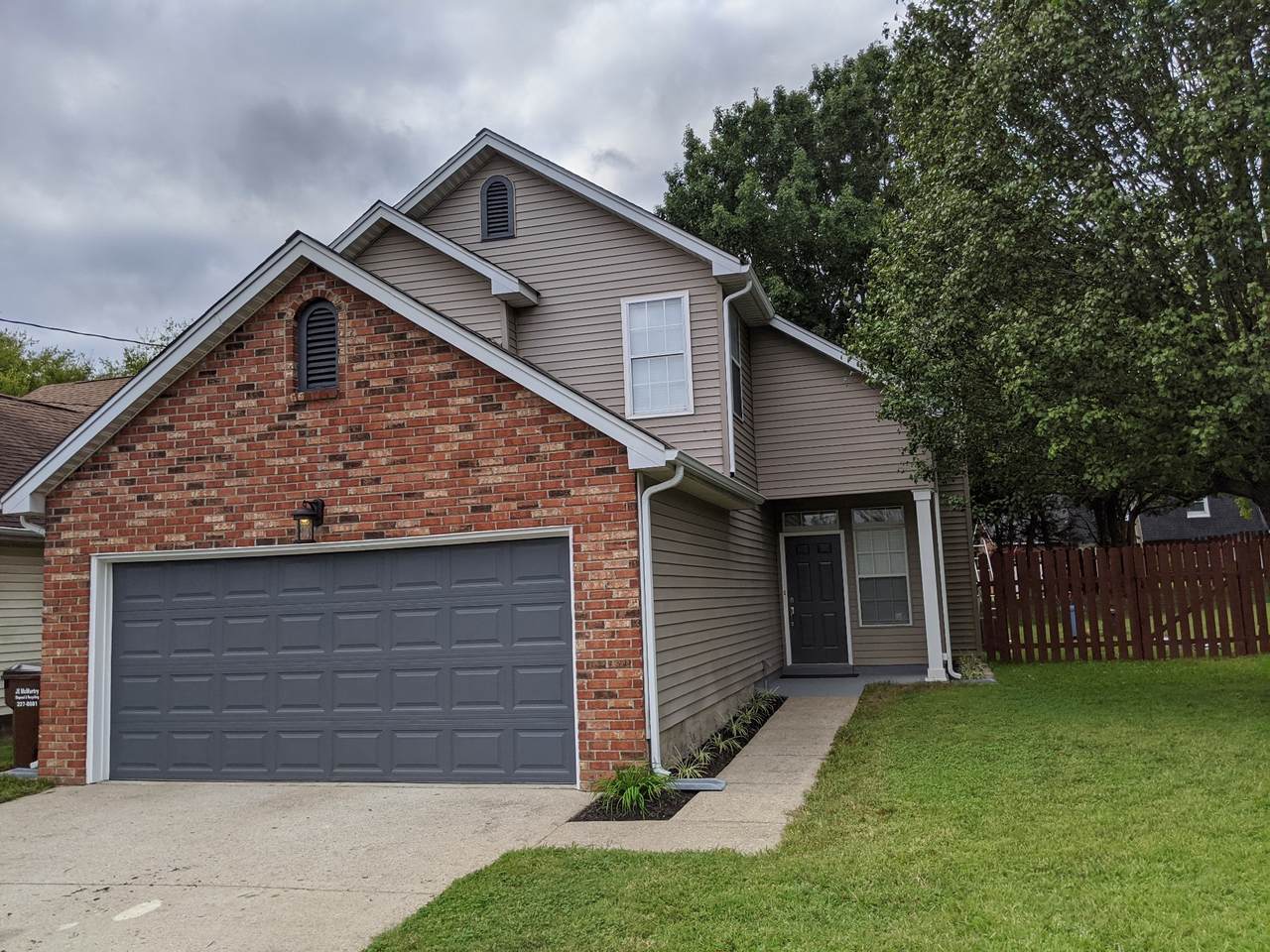 907 Tamarack - Photo 1