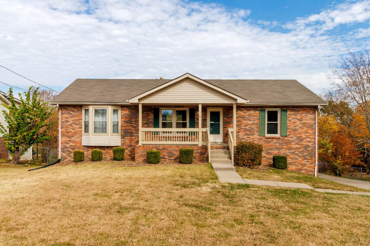 921 Lindsey Dr - Photo 1