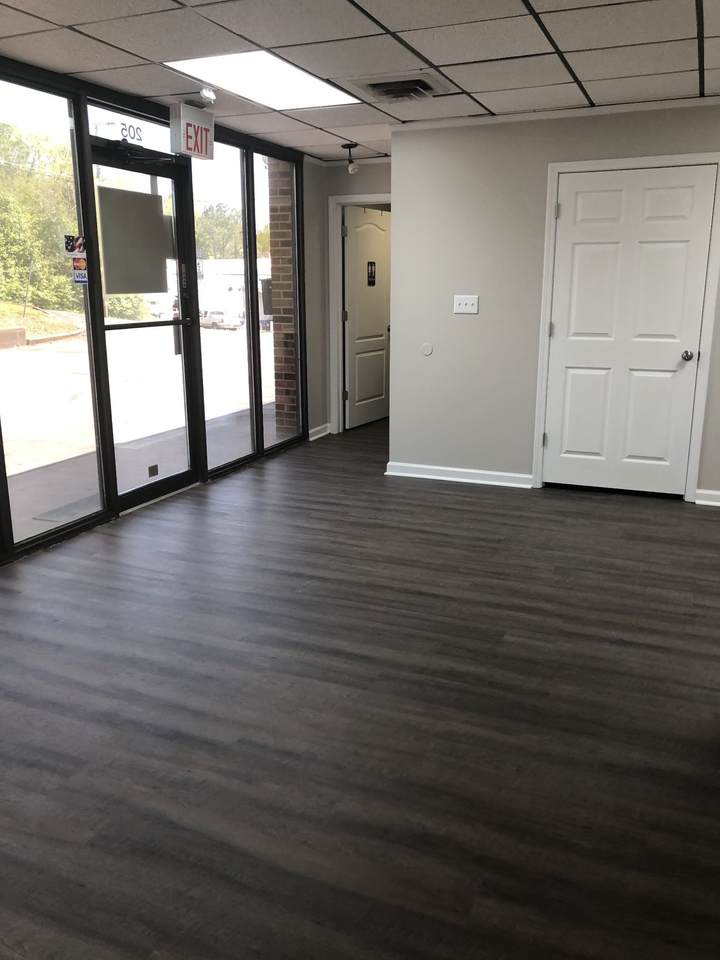 30 Crossland Ave, Suite 205 - Photo 1