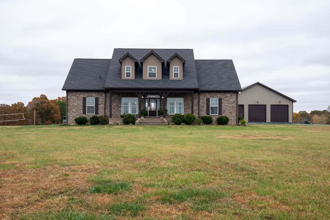 125 Colonial Rd - Photo 1