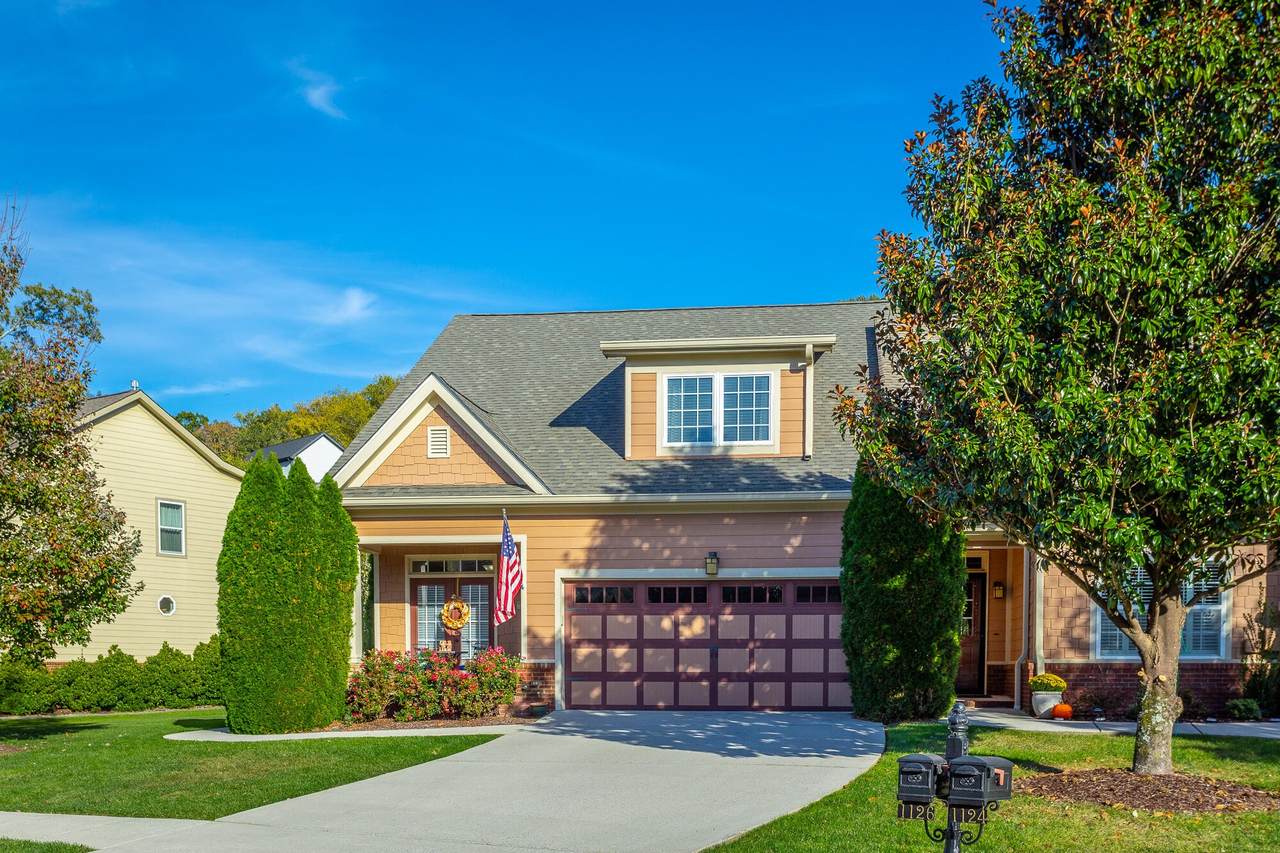 1126 Saddlebrook Dr - Photo 1