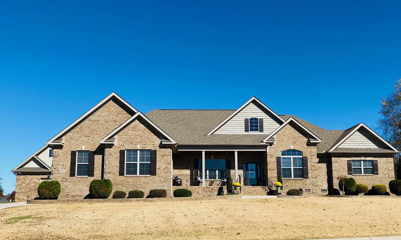 1007 Covemont Dr - Photo 1