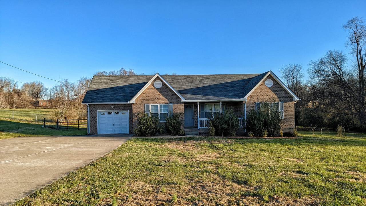 363 Velmas Way - Photo 1