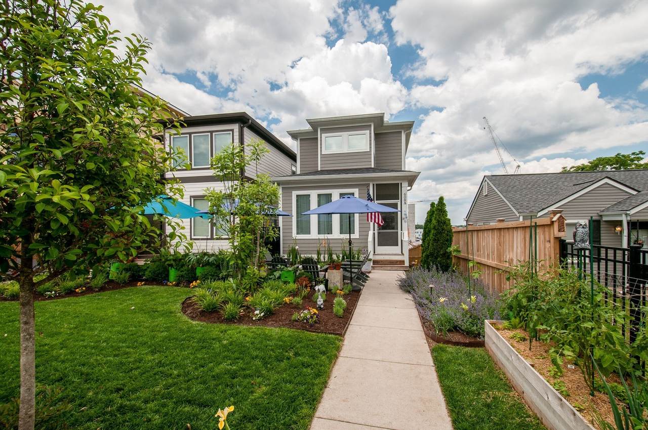 608 Hamilton Ave - Photo 1