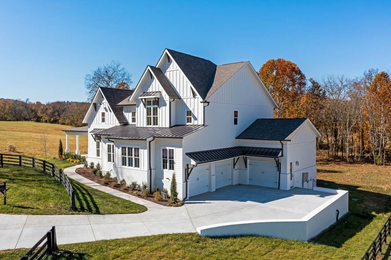 5042 Water Leaf Dr - Photo 1