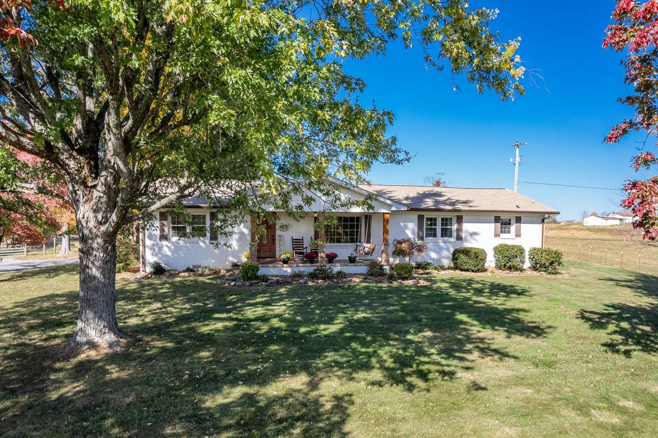 992 Clemmons Rd - Photo 1
