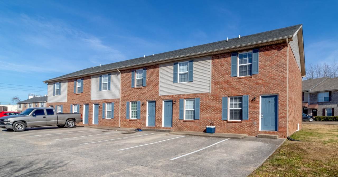 2327 Raleigh Ct - Photo 1