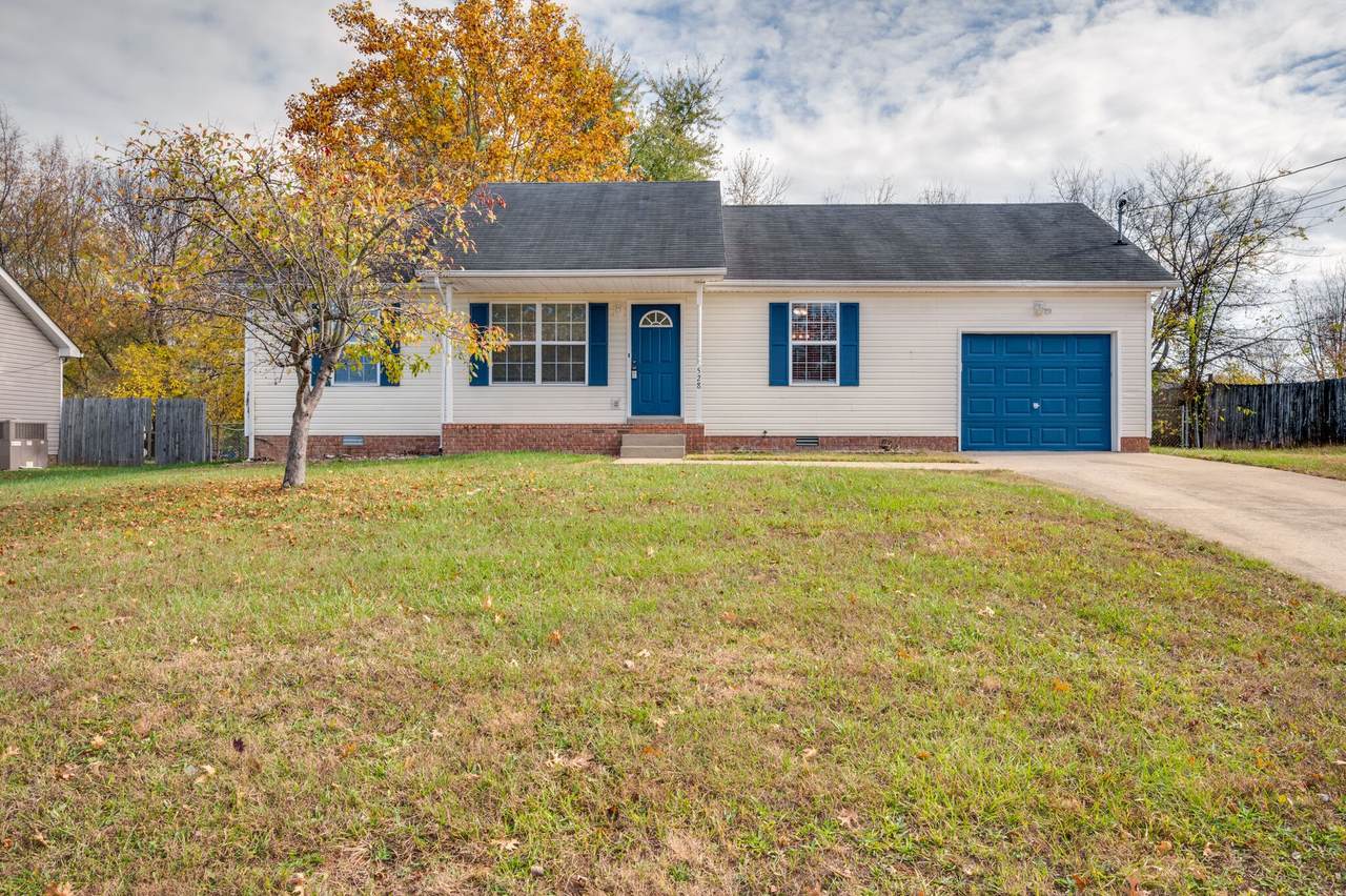 528 Indian Ave - Photo 1