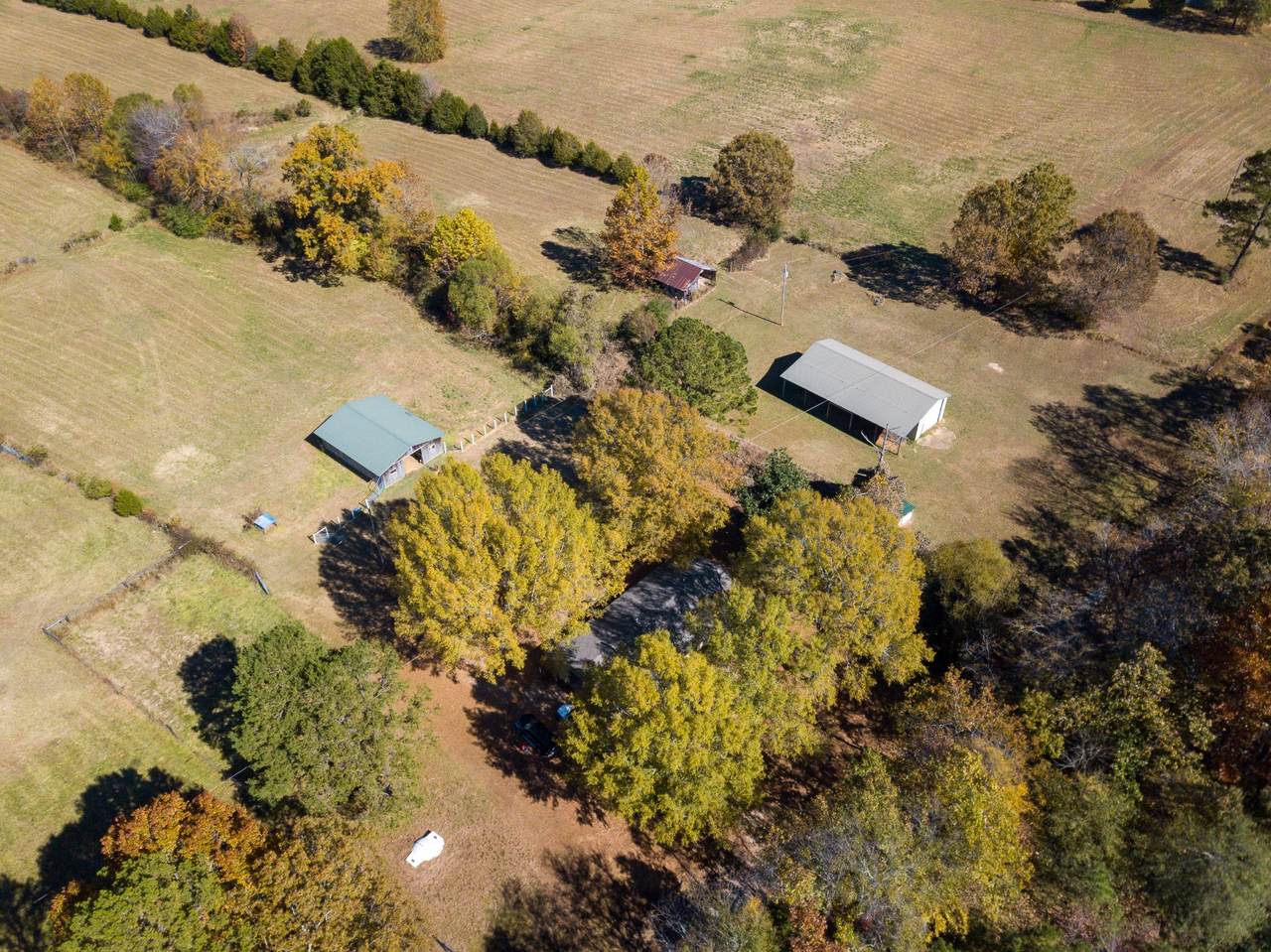 470 Forsyth Ln - Photo 1