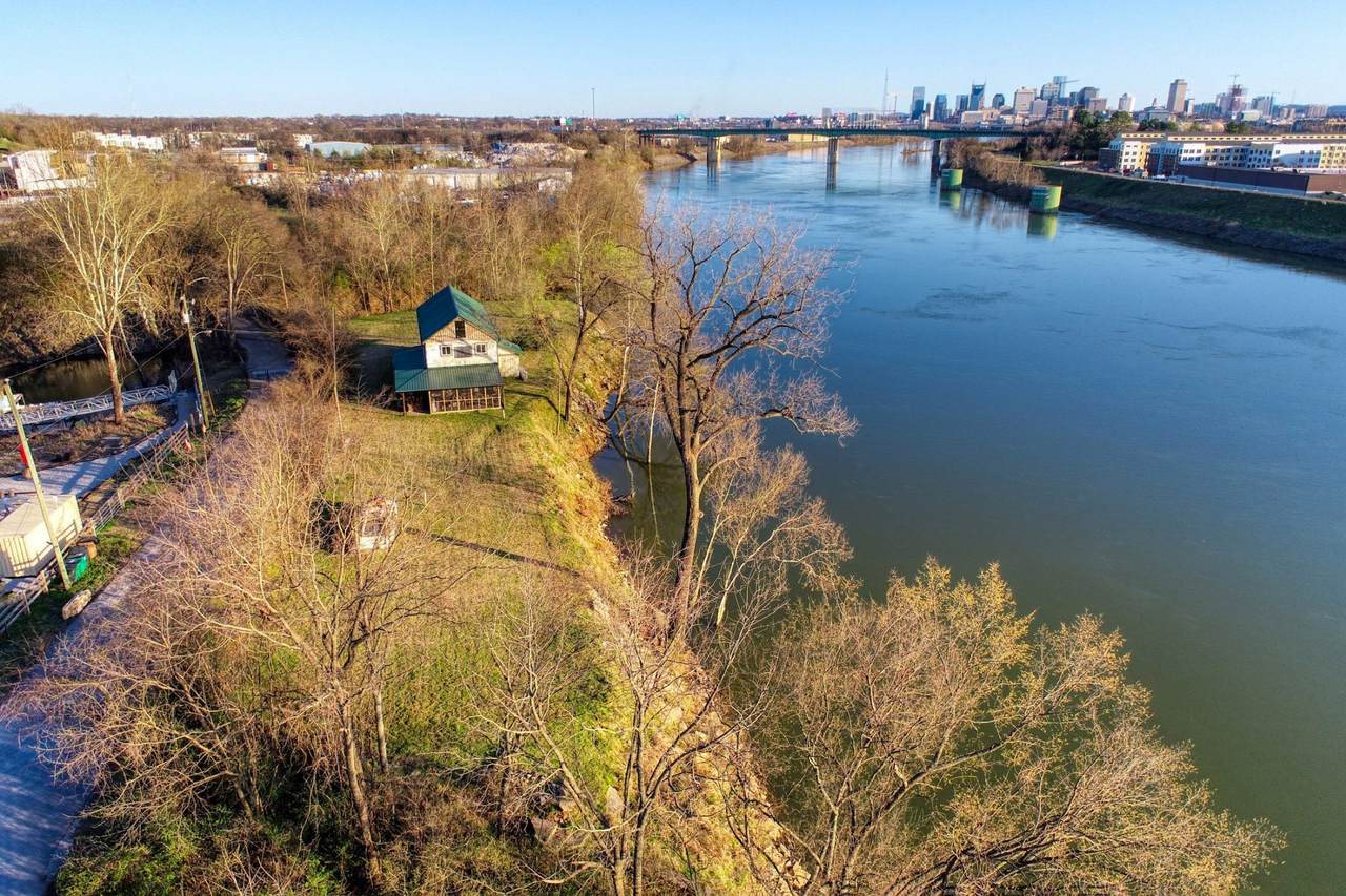 1500 Lock Rd - Photo 1