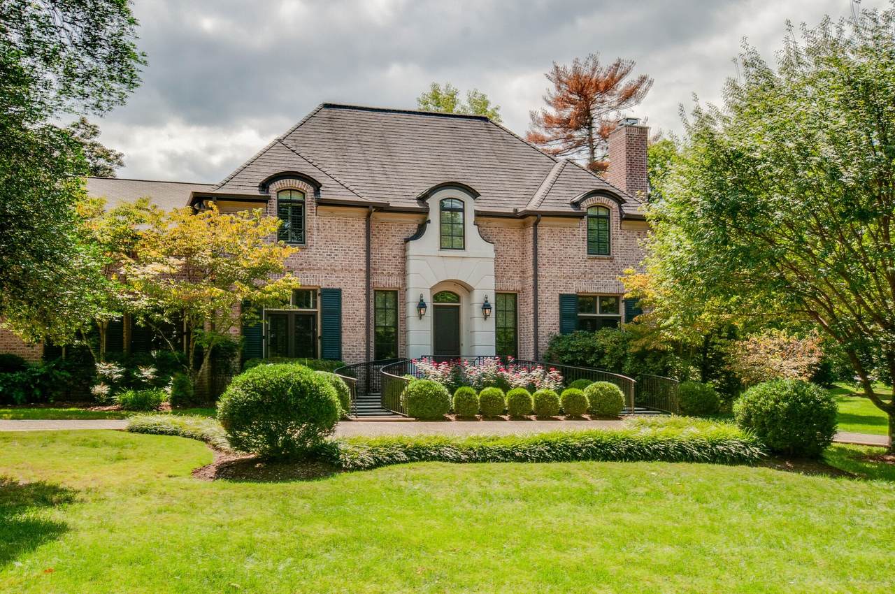 34 Lynnwood Lane - Photo 1