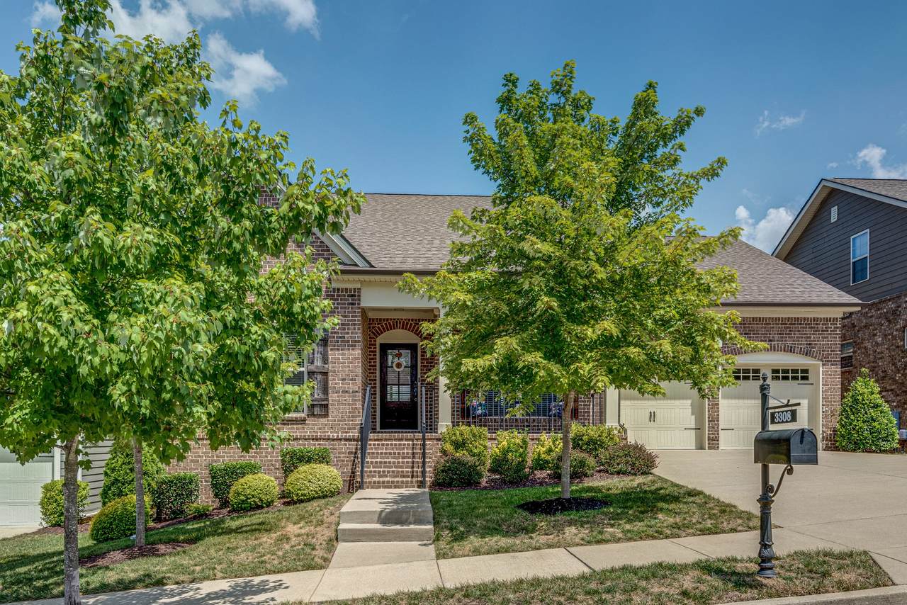 3308 Harriet Park Drive - Photo 1