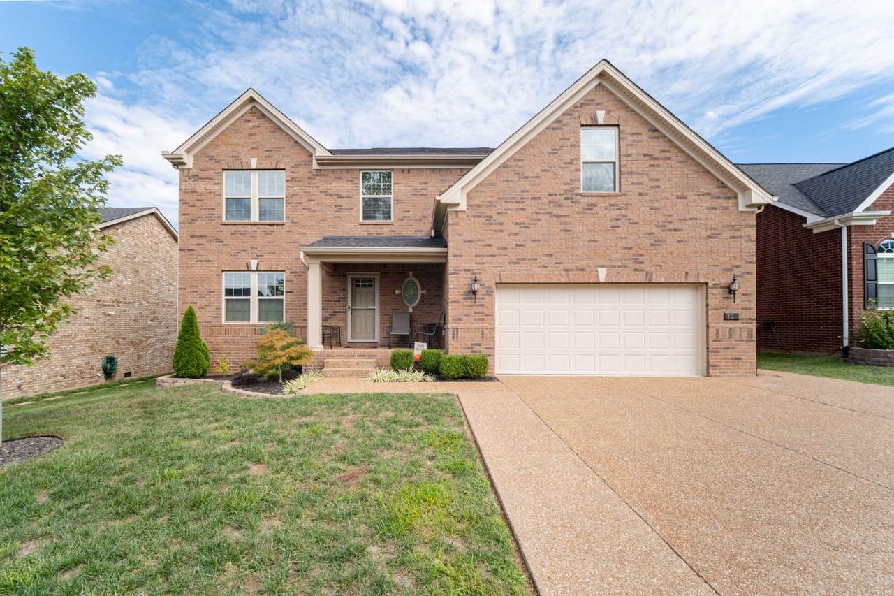 709 Hedgewood Ln - Photo 1