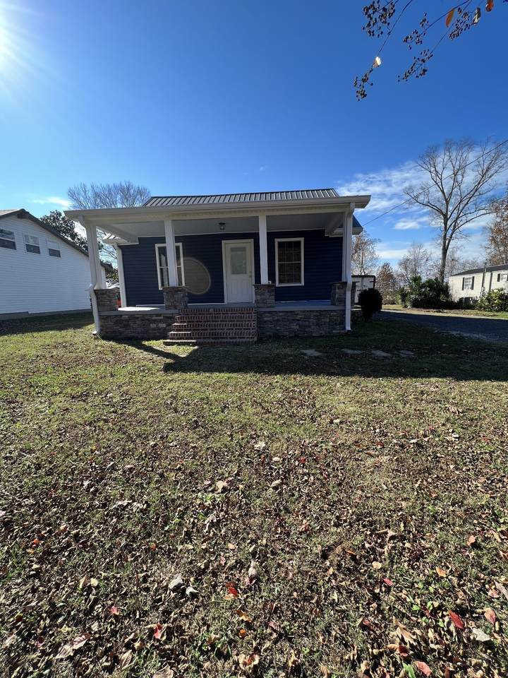 181 Kennedy St - Photo 1