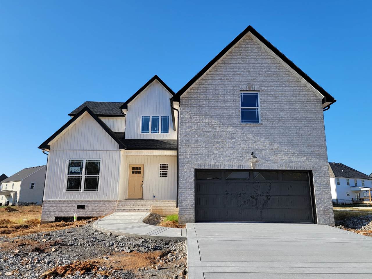 216 Easthaven - Photo 1