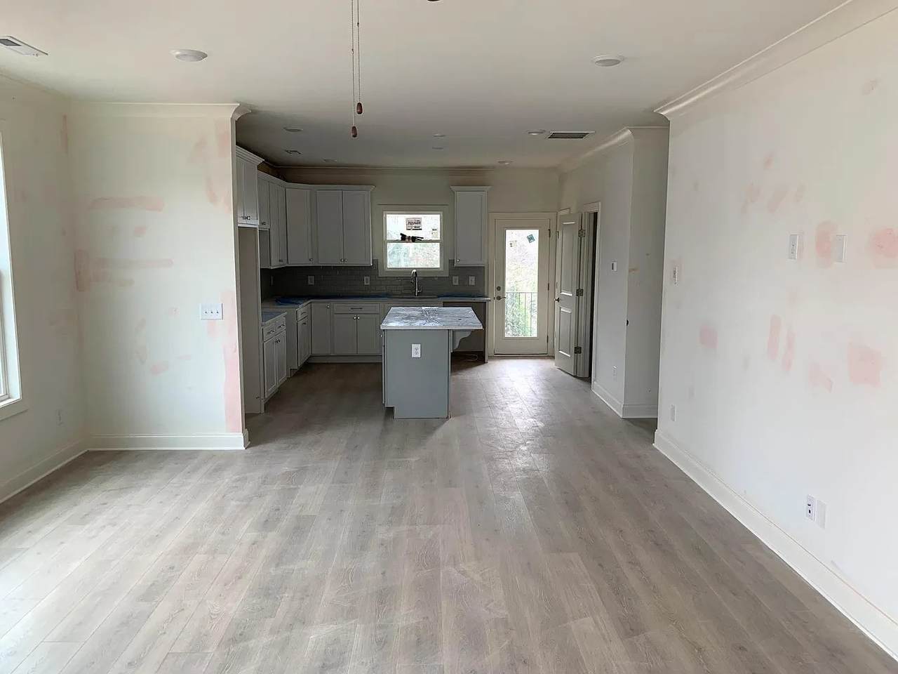 436 Portsdale Dr - Photo 1