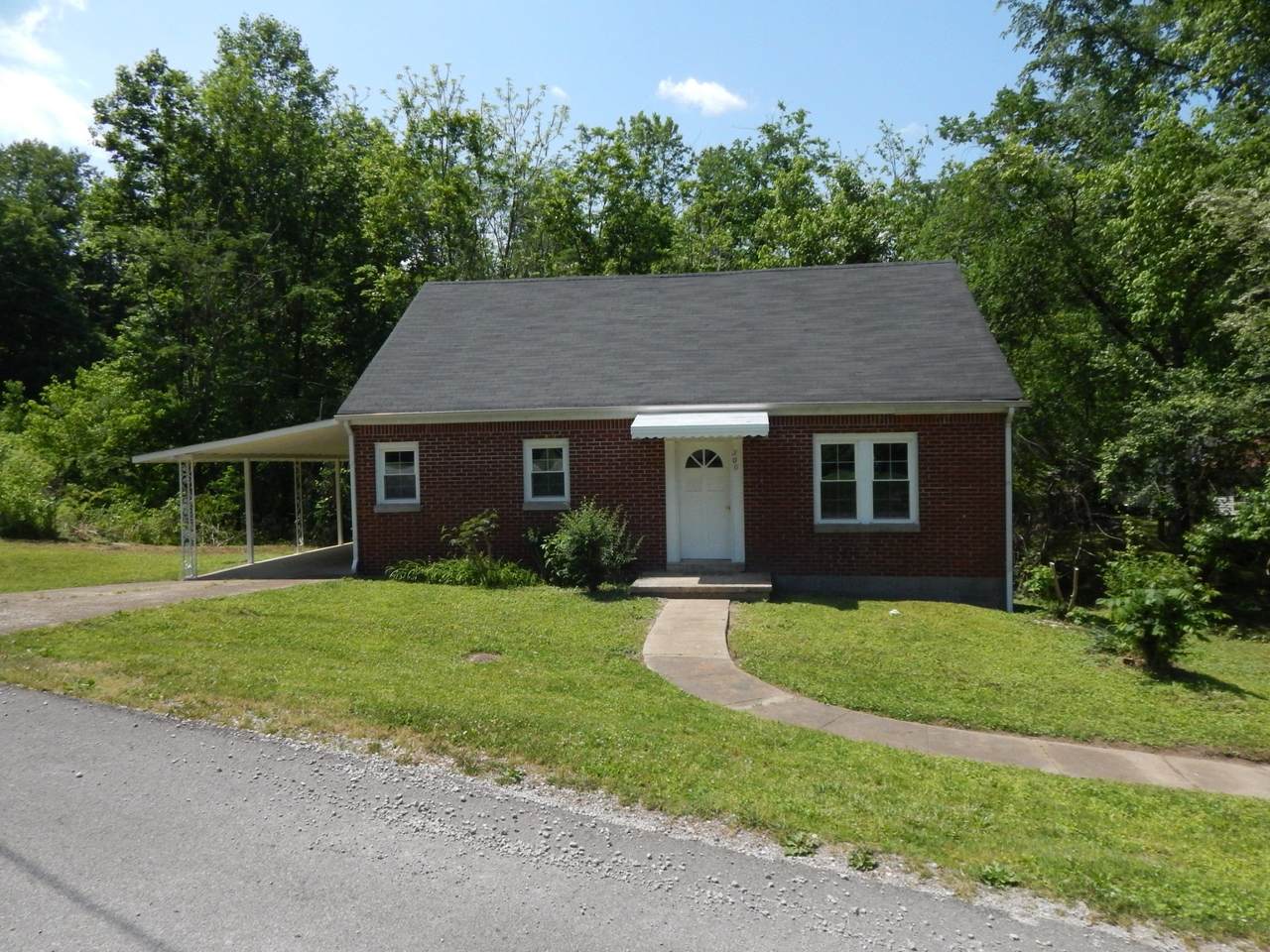 300 Copeland Dr - Photo 1