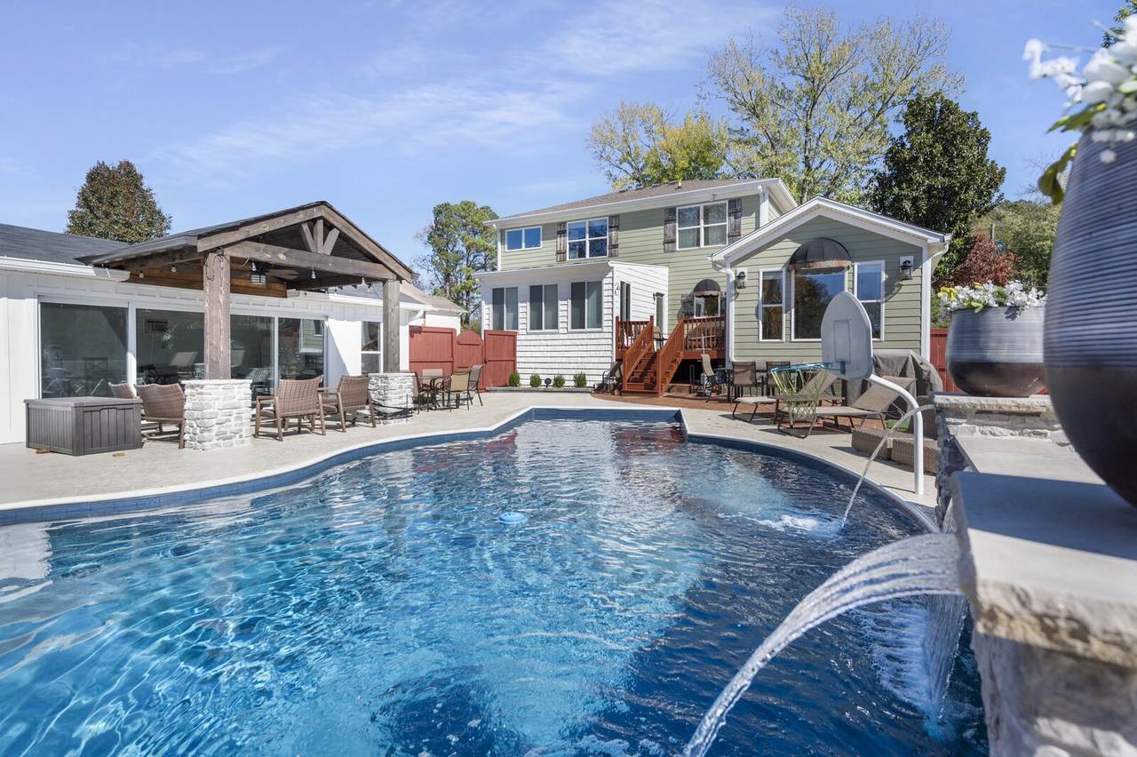 708 Northview Cir - Photo 1