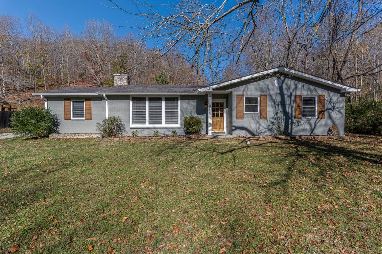 8024 Charlotte Pike - Photo 1