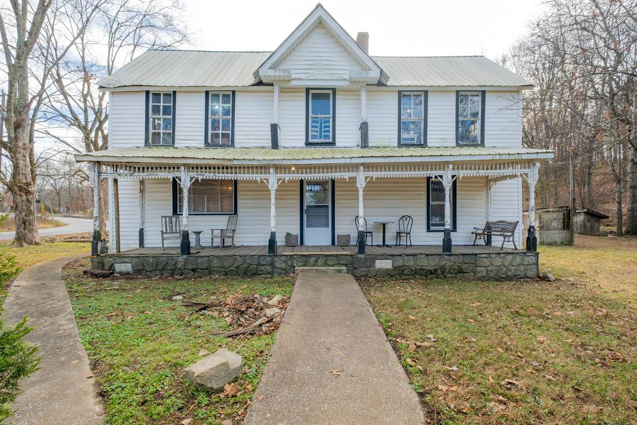 310 S Tunnel Rd - Photo 1