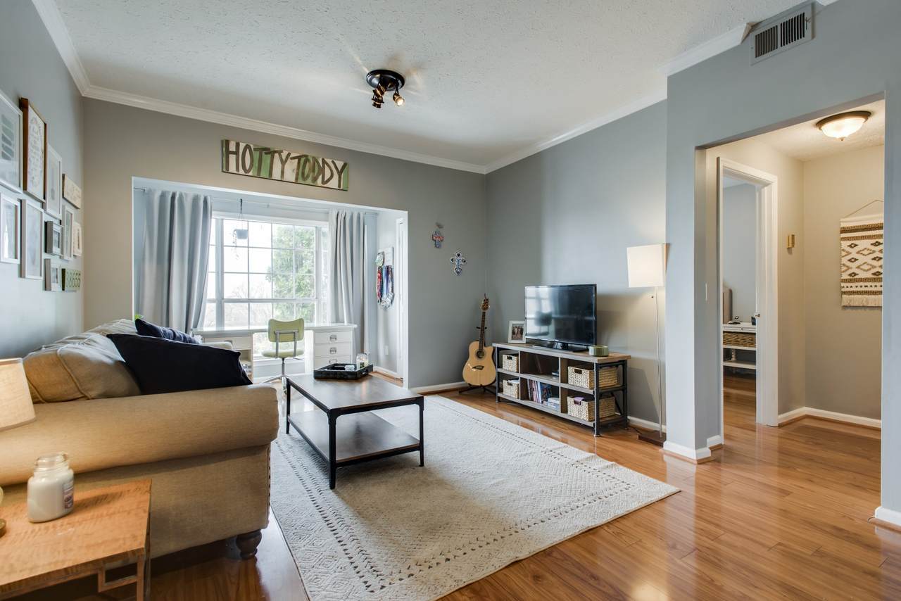2025 Woodmont Blvd - Photo 1