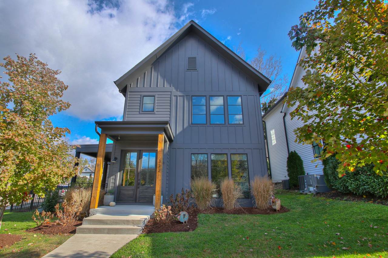 322 11th Ave - Photo 1