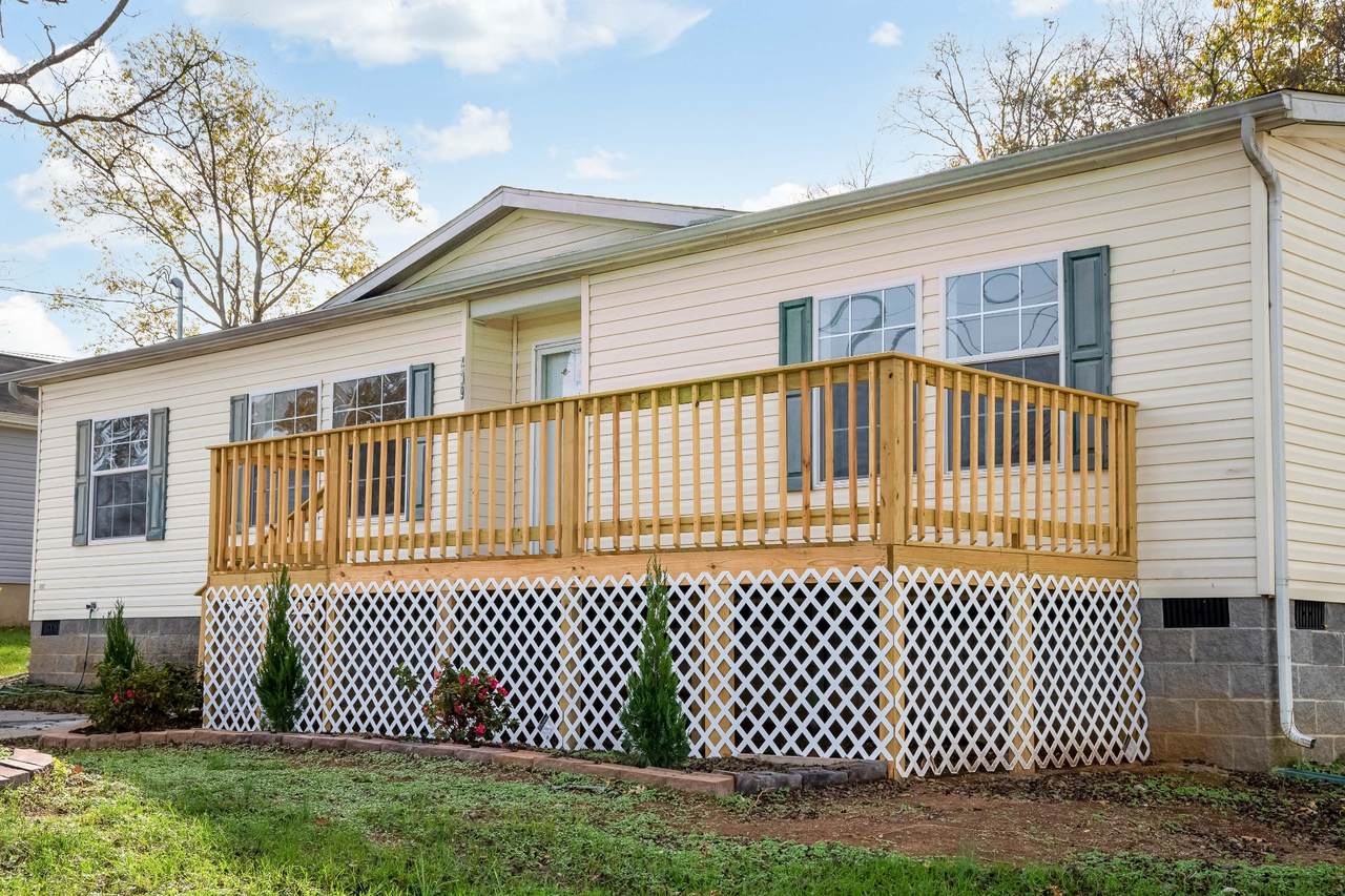 409 Shoreline Cir - Photo 1