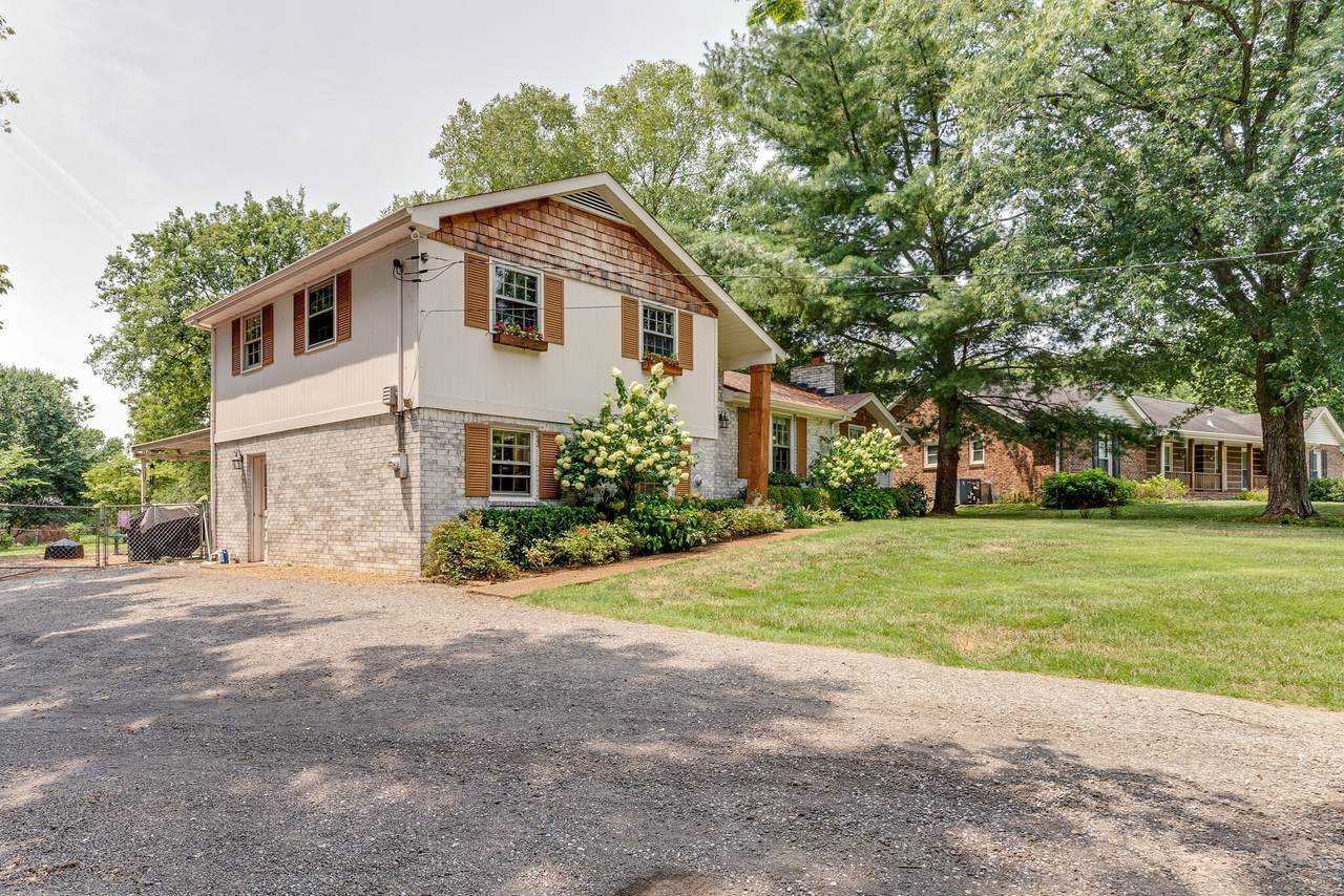 112 Eventide Dr - Photo 1