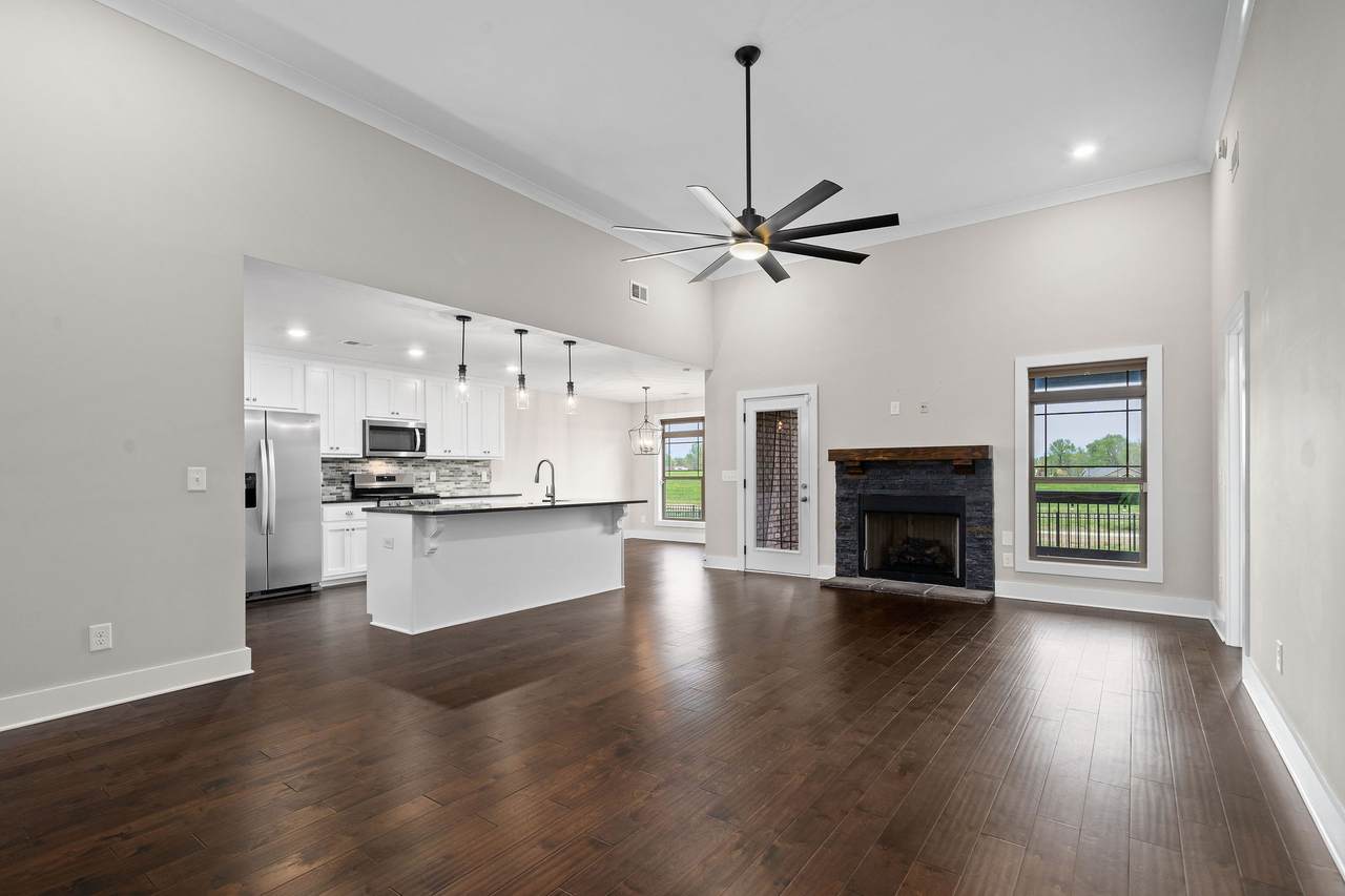 704 Jersey Dr - Photo 1