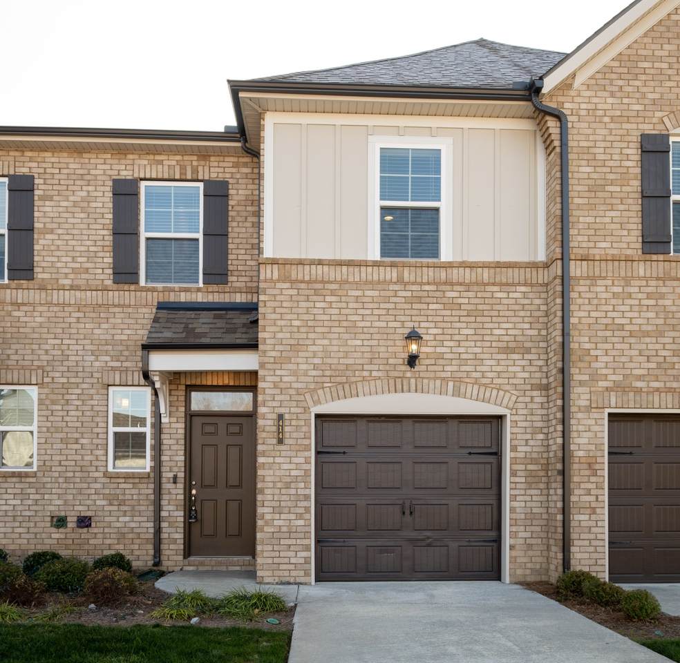 414 Wooden Shoe Way - Photo 1