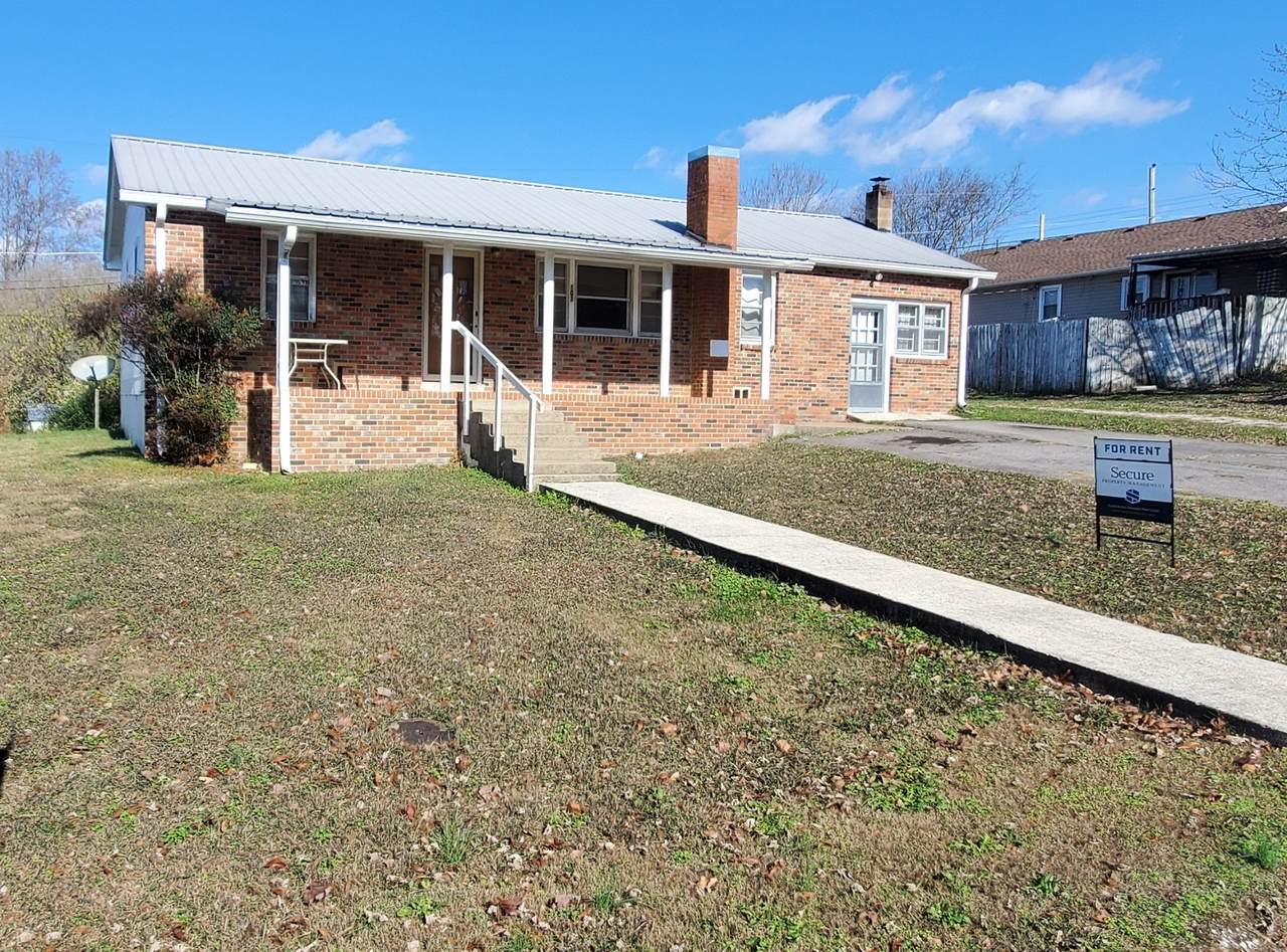 102 W Colonial St - Photo 1