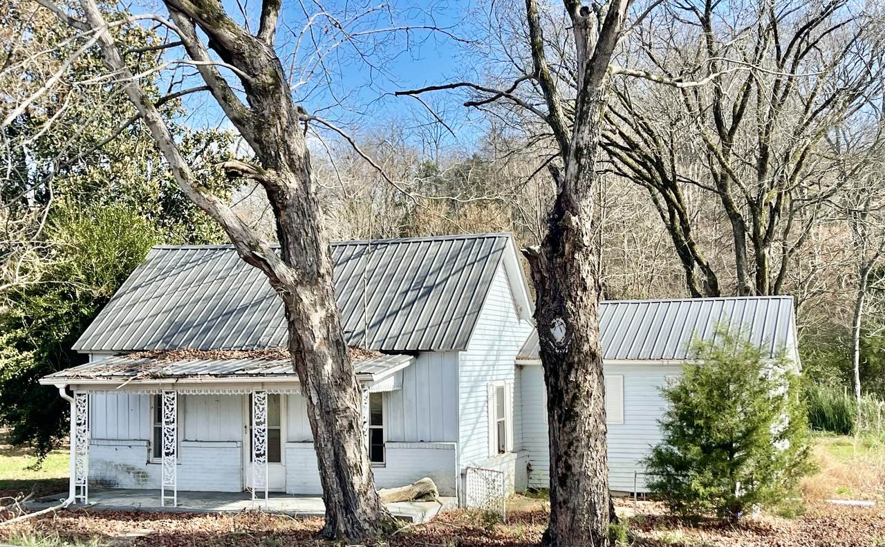 5544 Campbellsville Pike - Photo 1