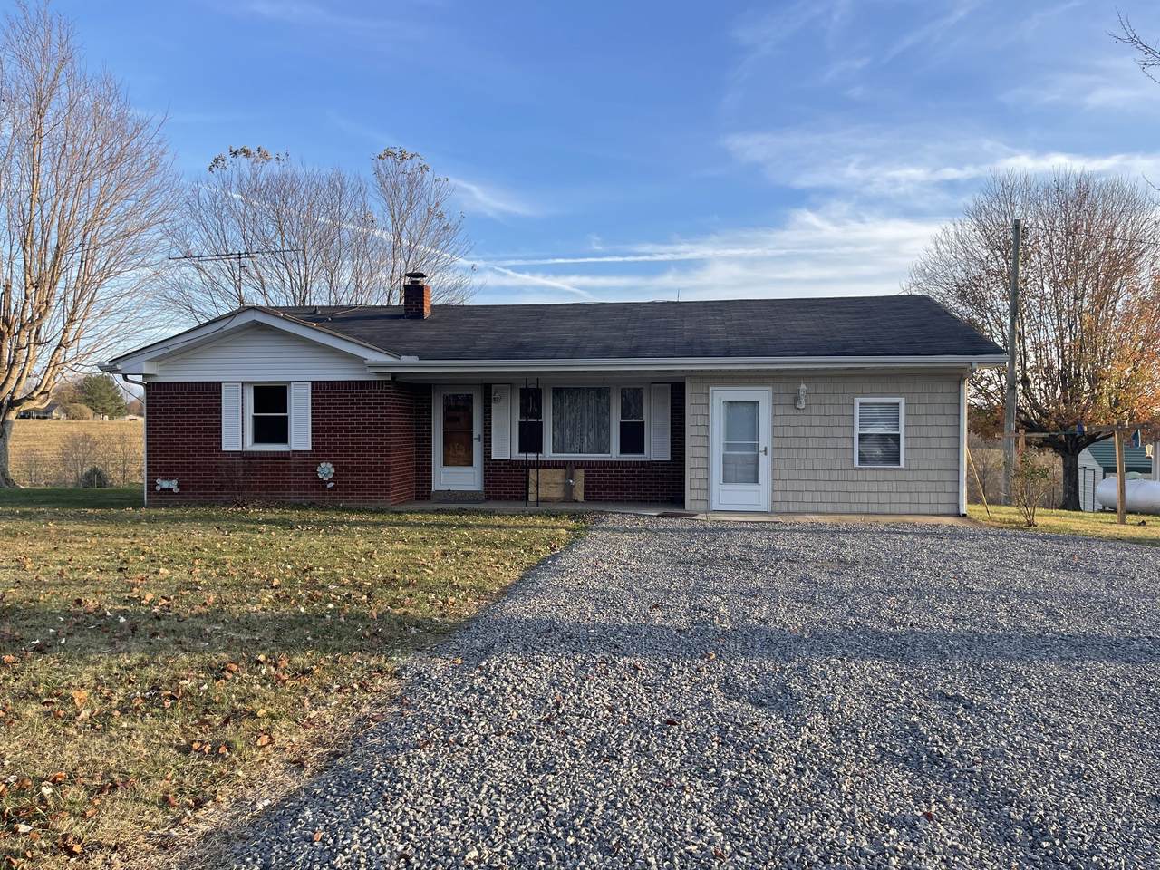 2851 Highland Rd - Photo 1