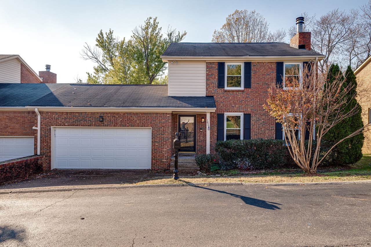 1625 Vineland Dr - Photo 1