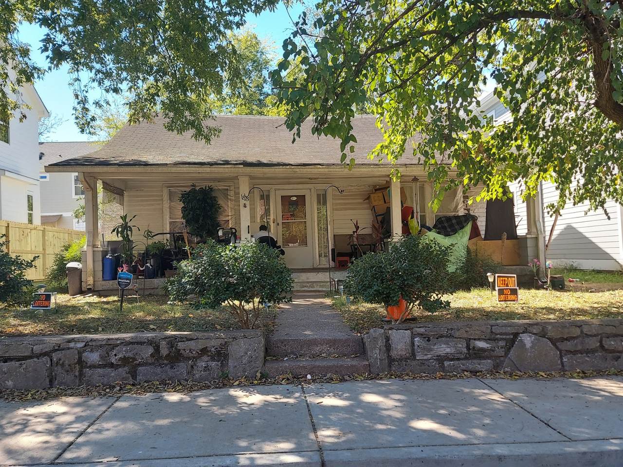 1825 10th Ave - Photo 1