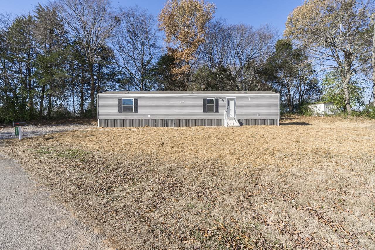 2552 Spring St - Photo 1