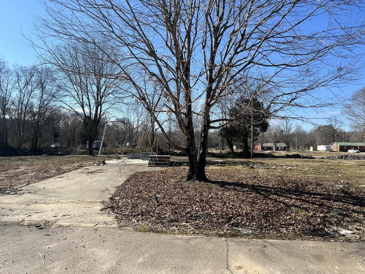 214 Murphree Ave - Photo 1