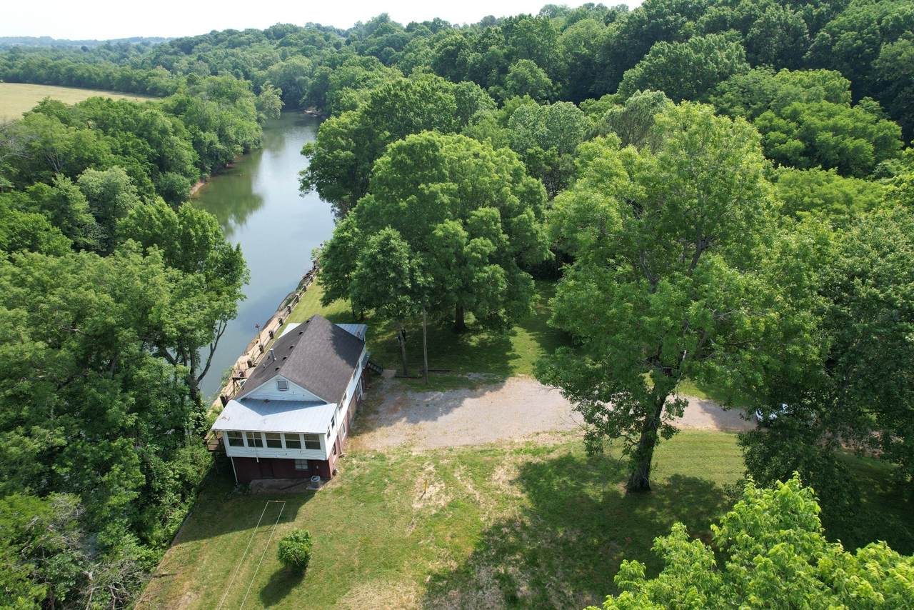 414 Munn Rd - Photo 1