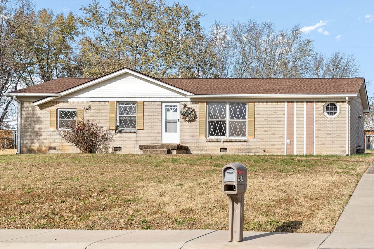209 Orchard Rd - Photo 1