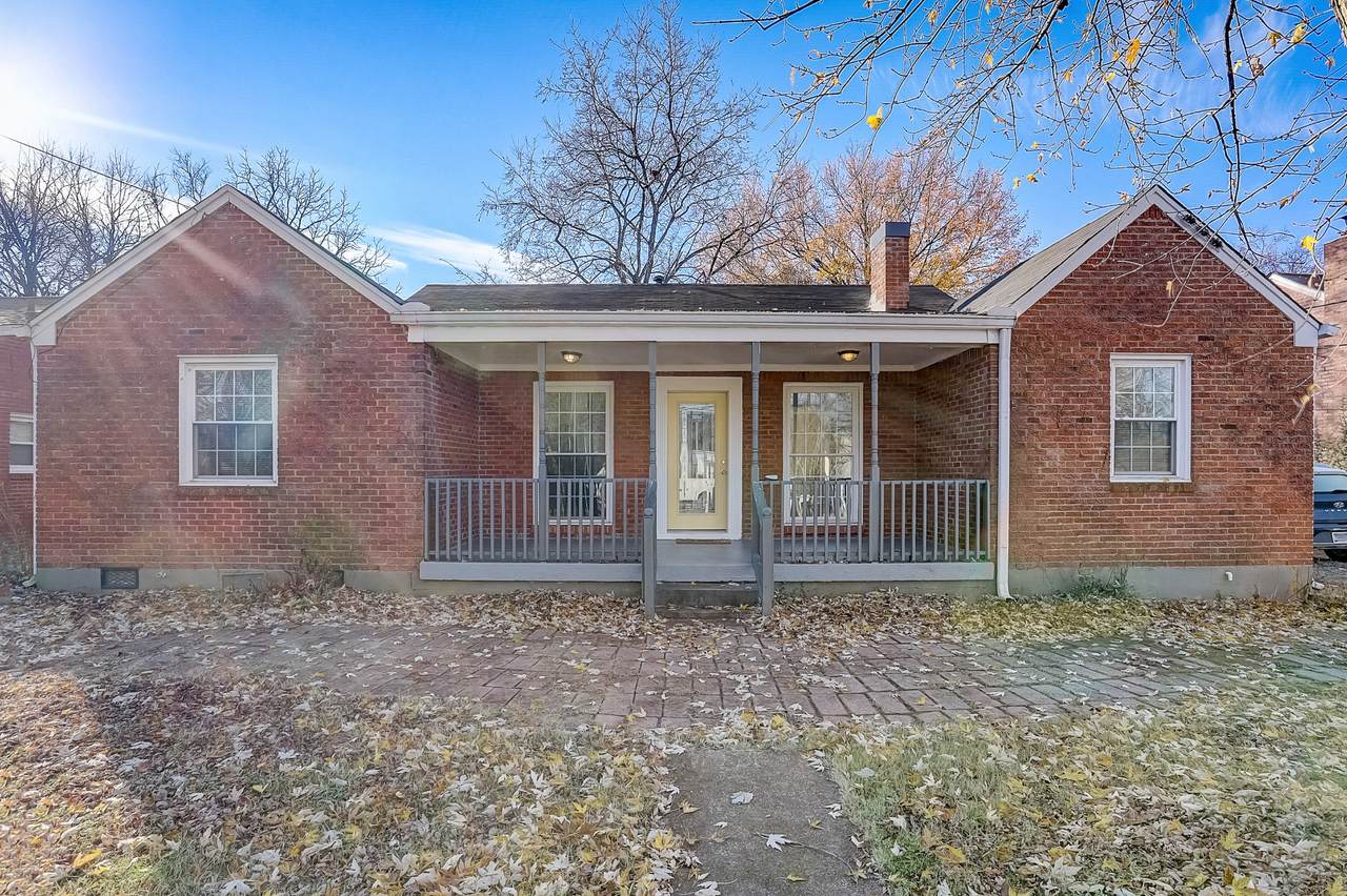 1010 Broadmoor Dr - Photo 1