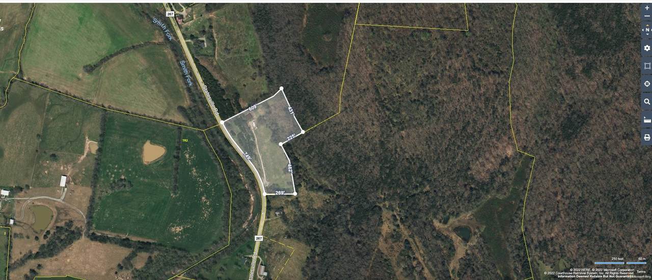 7975 Statesville Rd - Photo 1