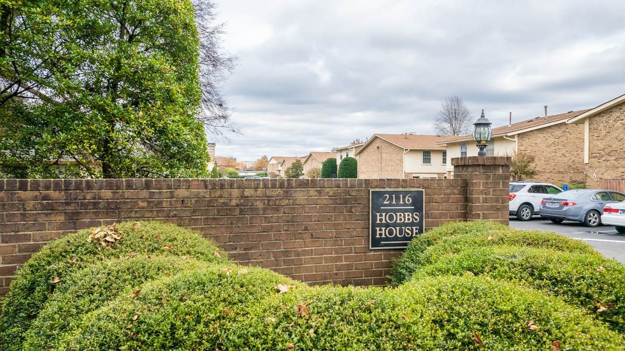 2116 Hobbs Rd - Photo 1