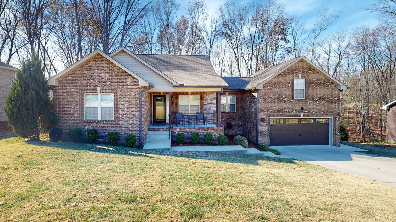 1387 Station Dr - Photo 1