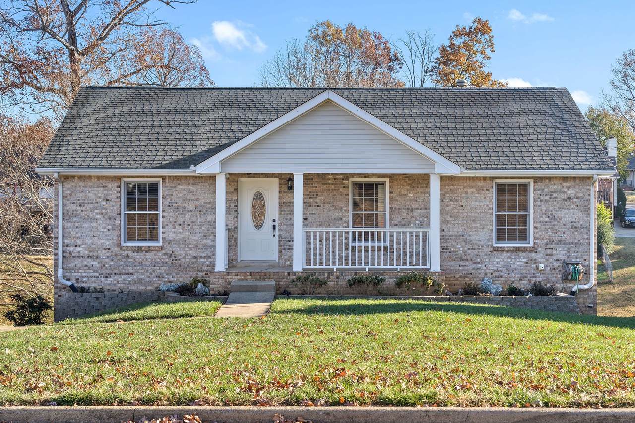 1713 Thistlewood Dr - Photo 1