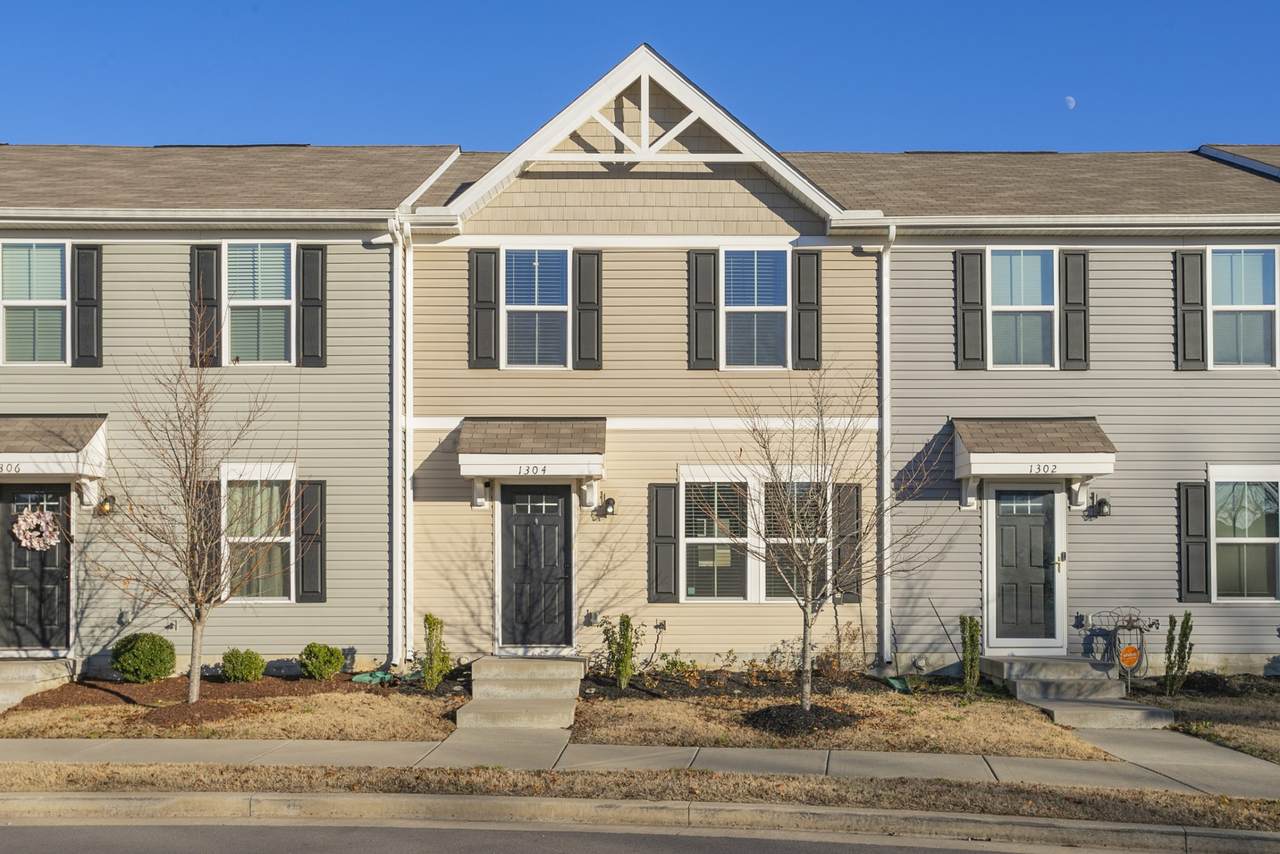 1304 Havenbrook Dr - Photo 1